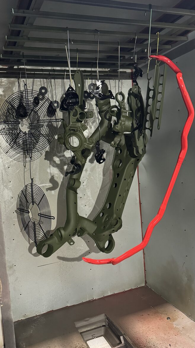 Augstas sarežģītības detaļu komplektēšana/ High Complexity Custom Assembly & Fabrication